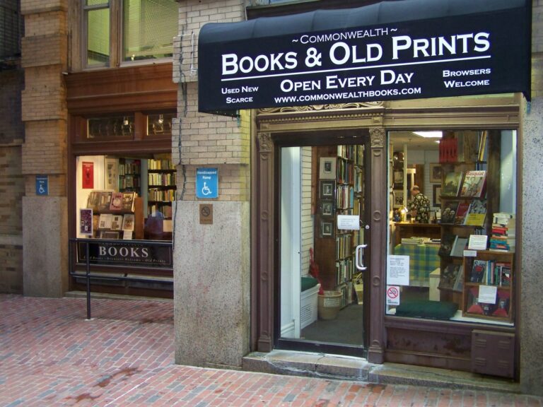 Commonwealth Books 768x576