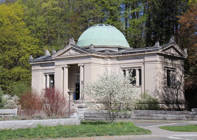 Field Memorial Library Field Memorial Library