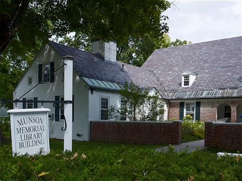 Munson Memorial Library Munson Memorial Library
