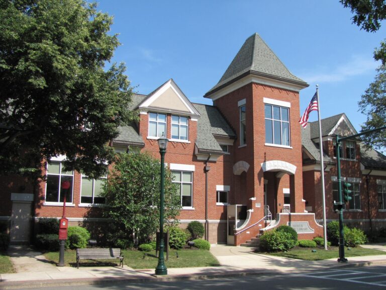 Thayer Public Library Thayer Public Library