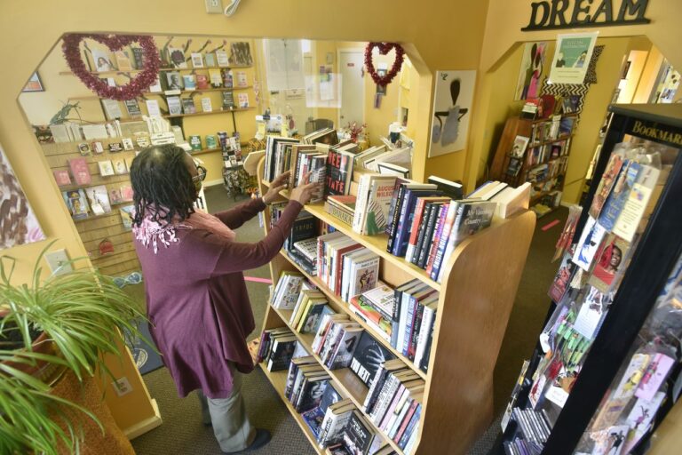 Olive Tree Books-N-Voices Olive Tree Books-N-Voices