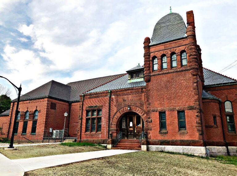 Richard Sugden Public Library Richard Sugden Public Library