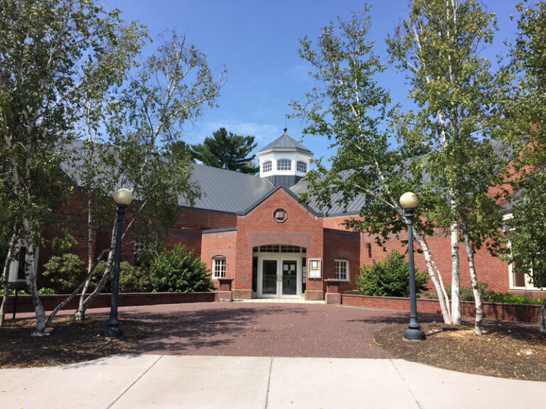 Weston Public Library Weston Public Library